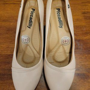 Piccadilly Heels, Beige, Size 10